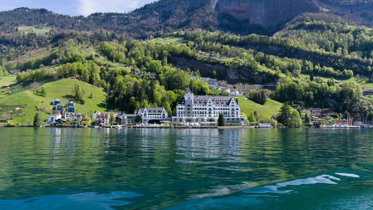 Riadenie výkonu: Synergia strategického plánovania a operatívneho riadenia výkonu