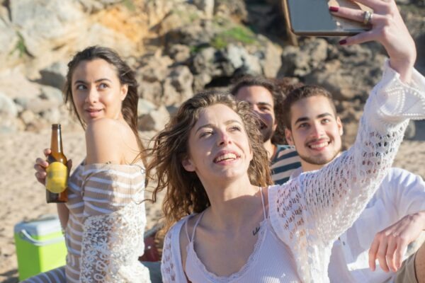 Štýly vedenia: Autokratický, demokratický a liberálny štýl vedenia