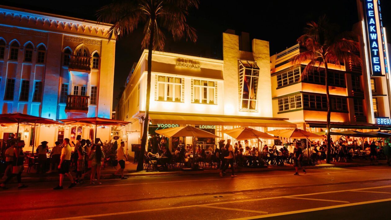 Štandardizácia: Štandardizácia výstupov a šablón pre projekty