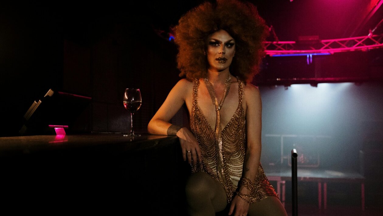 Makroekonomika: Vplyv makroekonomických faktorov na riadenie